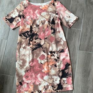 Women dresses
